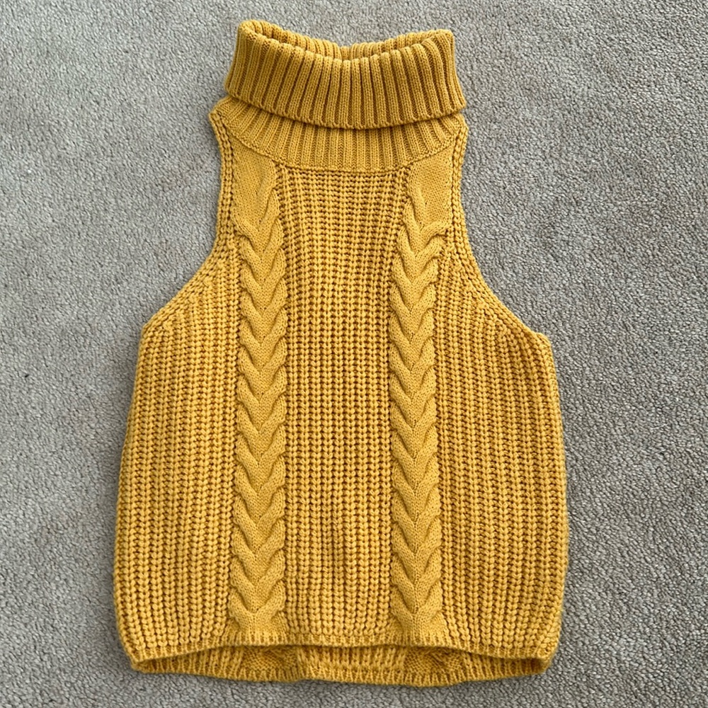 Fashionnova | Sleeveless Knit Turtleneck